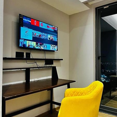 Luxe Apartment By Hey Studio'S Ghaziabad Extérieur photo