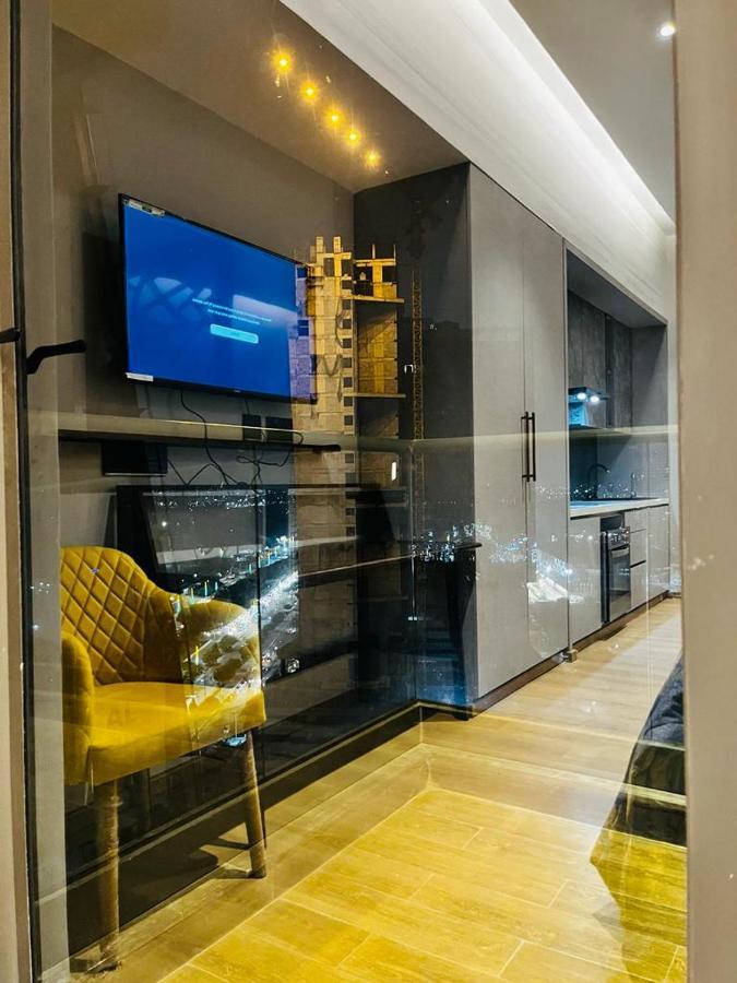 Luxe Apartment By Hey Studio'S Ghaziabad Extérieur photo